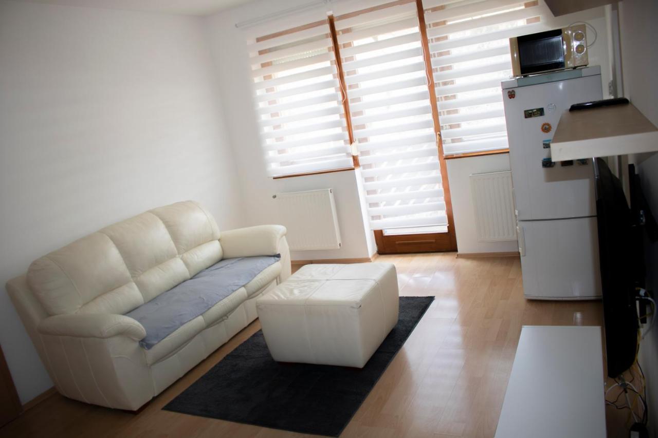 Ferienwohnung Csalogany Apartman Szekszárd Exterior foto