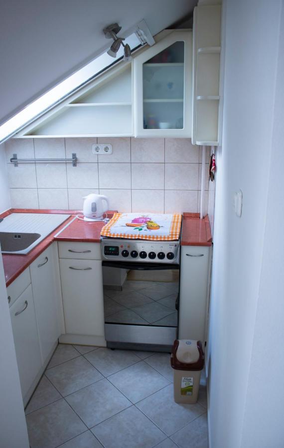 Ferienwohnung Csalogany Apartman Szekszárd Exterior foto